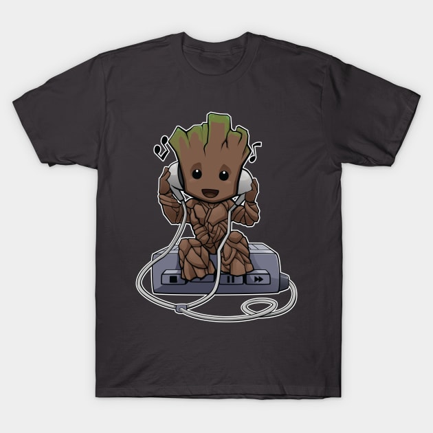 Baby Groot walkman T-Shirt by Xar623